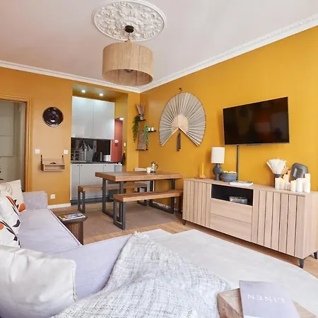Lovely Flat Marais - Orange * Paris